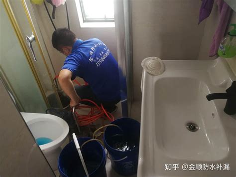 家里漏水 寓意|家里漏水风水预示什么 怎么办